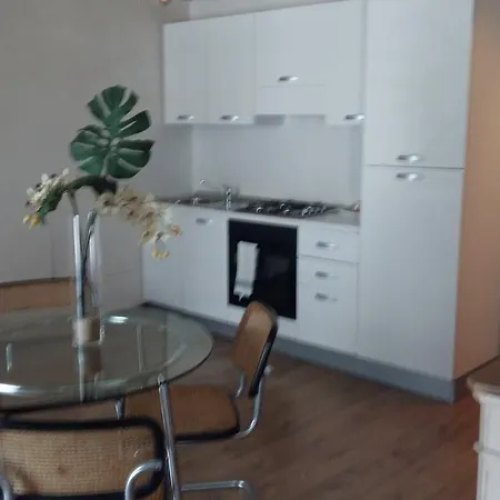 Appartamenti Ravenna 3* ראבנה