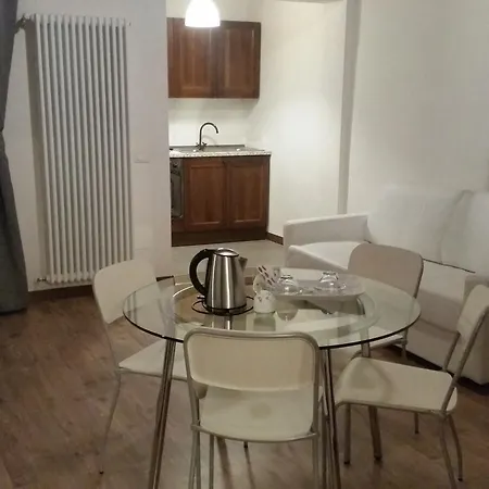 Appartamenti Ravenna 3* ראבנה