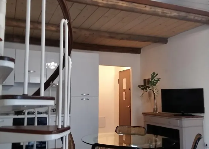 住宿加早餐酒店 托斯卡尼客房住宿加早餐旅馆 拉文纳